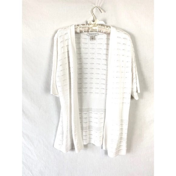 Christopher Banks Cardigan - Picture 2 of 6